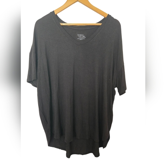 NWT Lot Of 3 Women's Tops Size XL - Picture 7 of 12